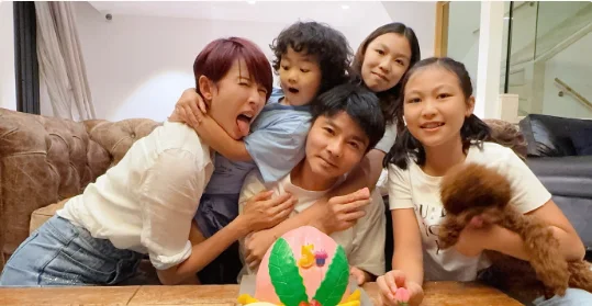 讲真，星二代颜值很少有超过妈妈的！