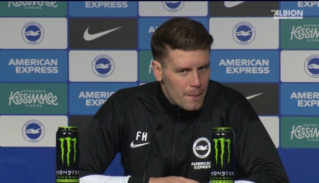 许尔策勒谈阿森纳的定位球威胁......🗣 “总的来说，这和运动战是一样的，你