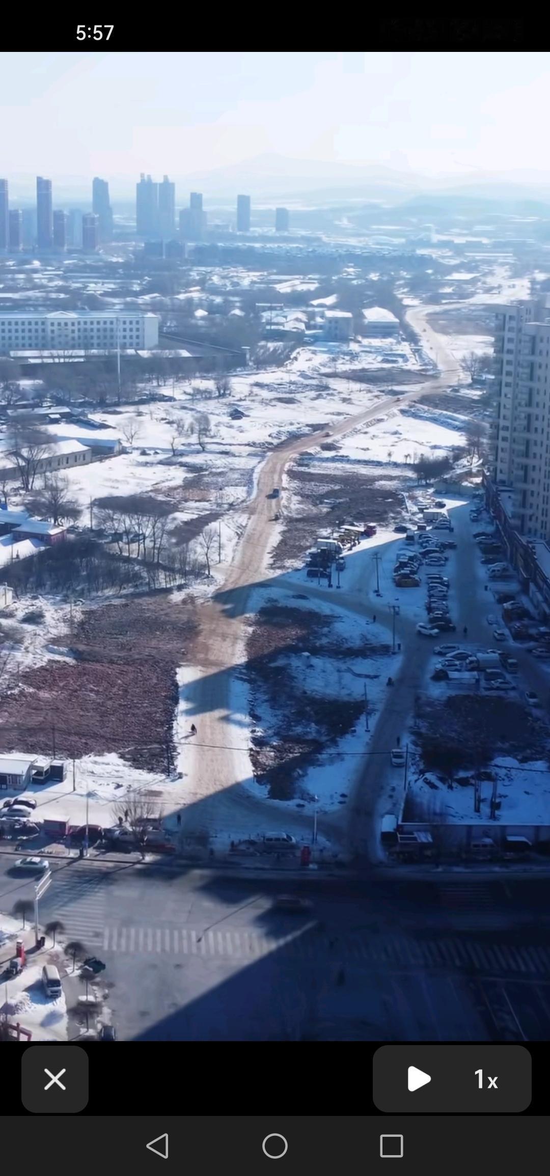 吉林市新城大路苏合街至万丰街段拆迁已完成，即将进入施工阶段，期待早日完工。

吉