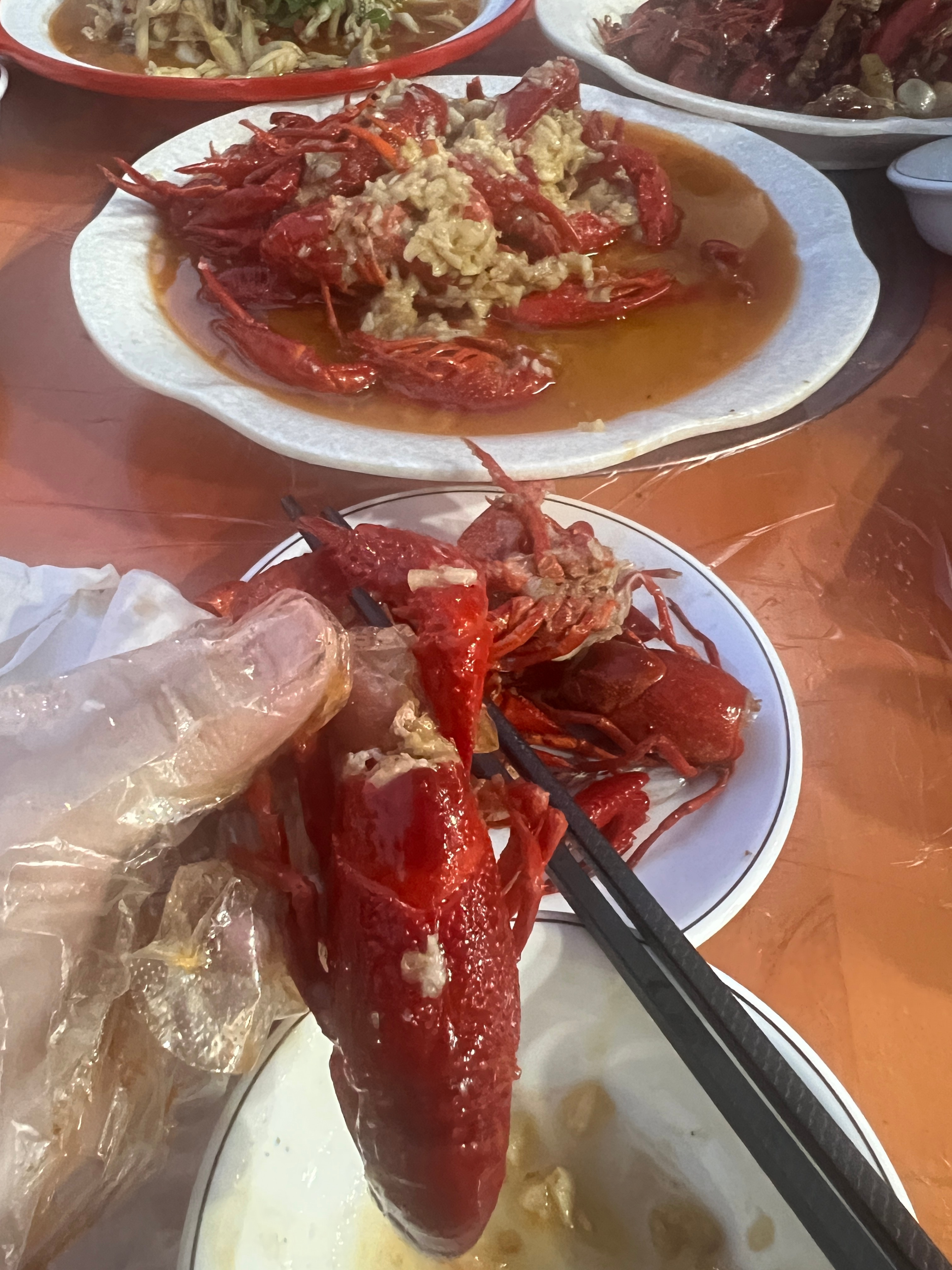 吃虾 