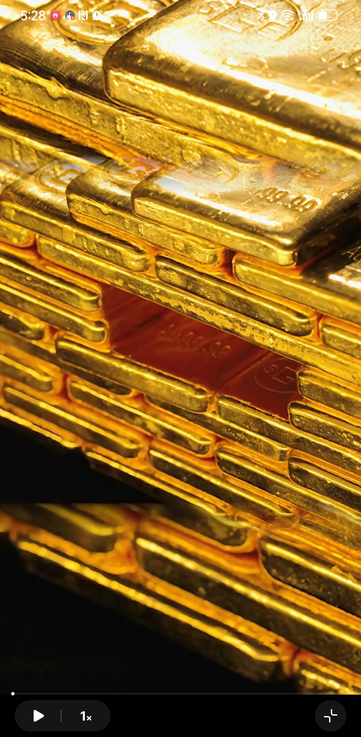 一觉醒来，
发现金价又失控了！
不是因为跌到了800多，而是今天
​​​​​​​