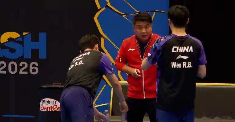 林诗栋温瑞博3比2险胜晋级WTT欧洲大满贯瑞典站同步上演两场国乒双打1/8决赛，