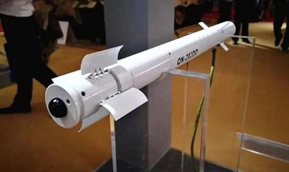 美军最恐惧的噩梦来了！中国“袖箭”导弹惊全球，3万元一发，重量不足4公斤，仅有黄