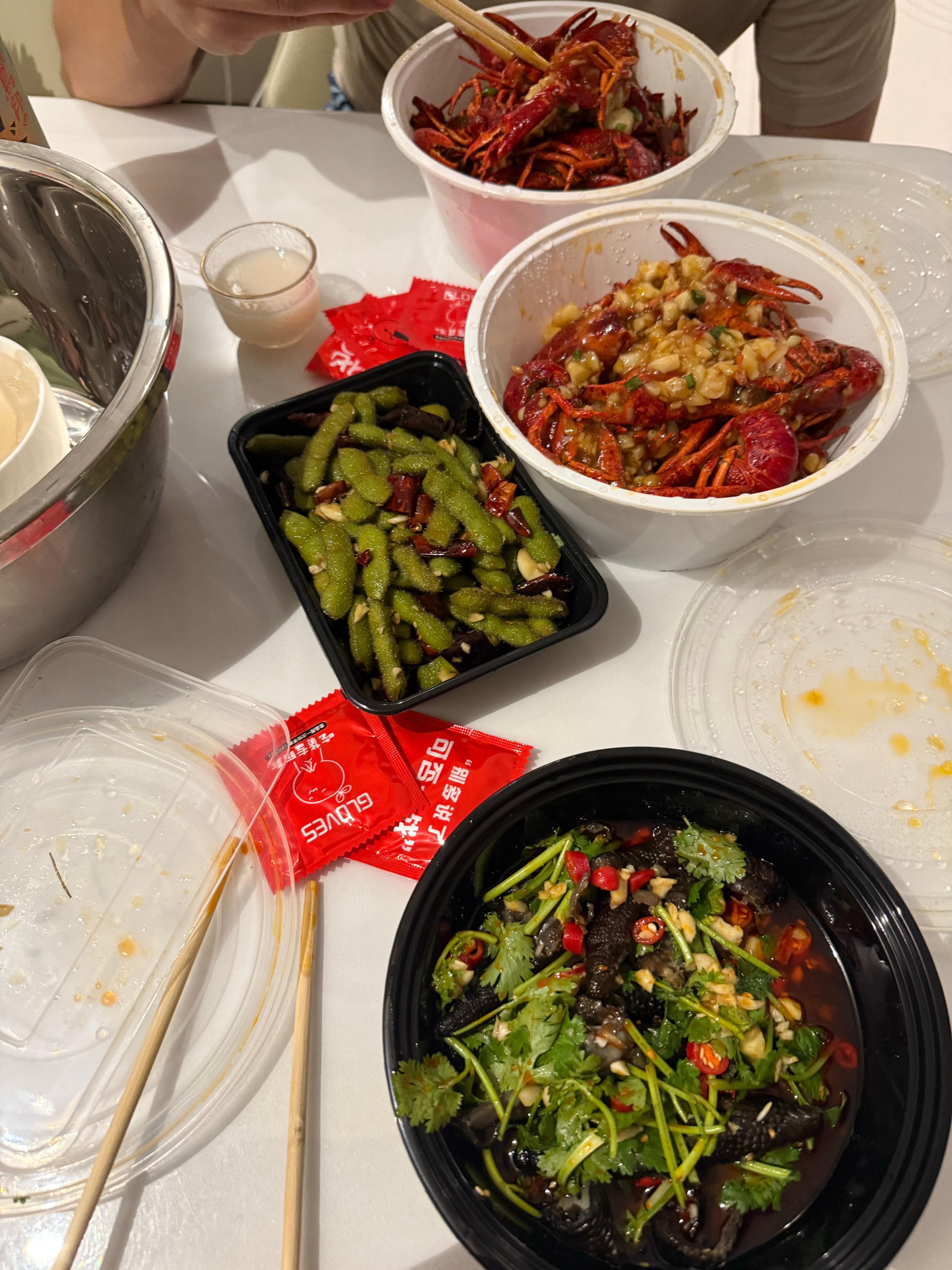 小龙虾巨好吃！！ ​​​