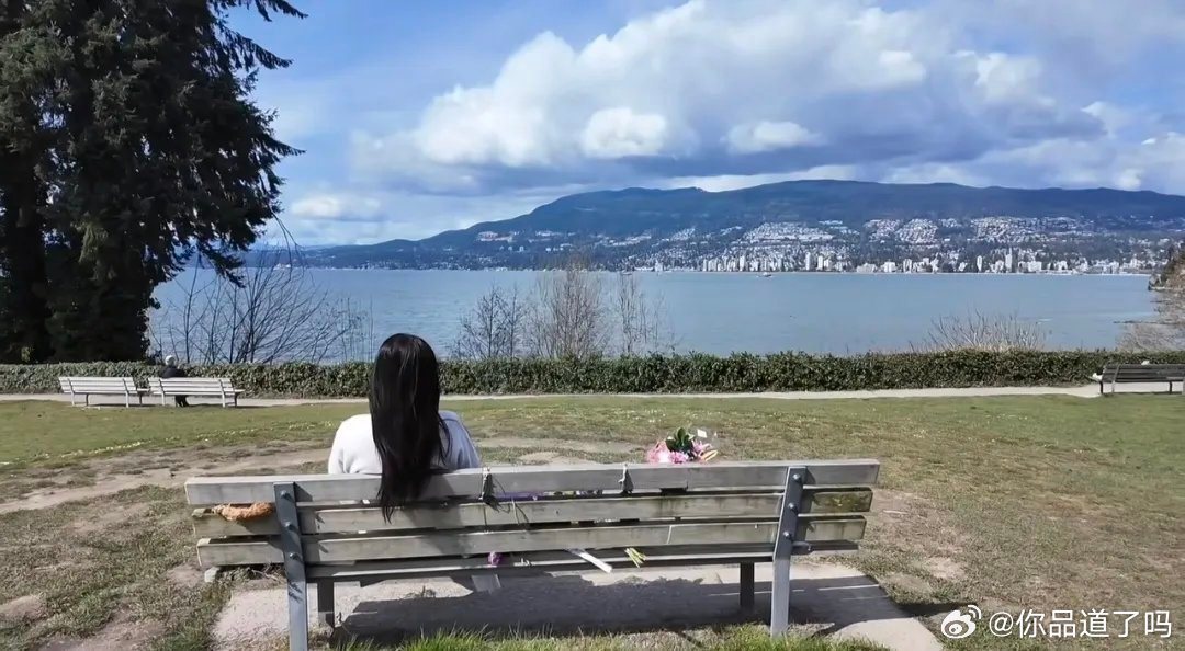 2026年4月1日，是张国荣离开的第23年。王祖贤在社交平台发布视频悼念张国荣，