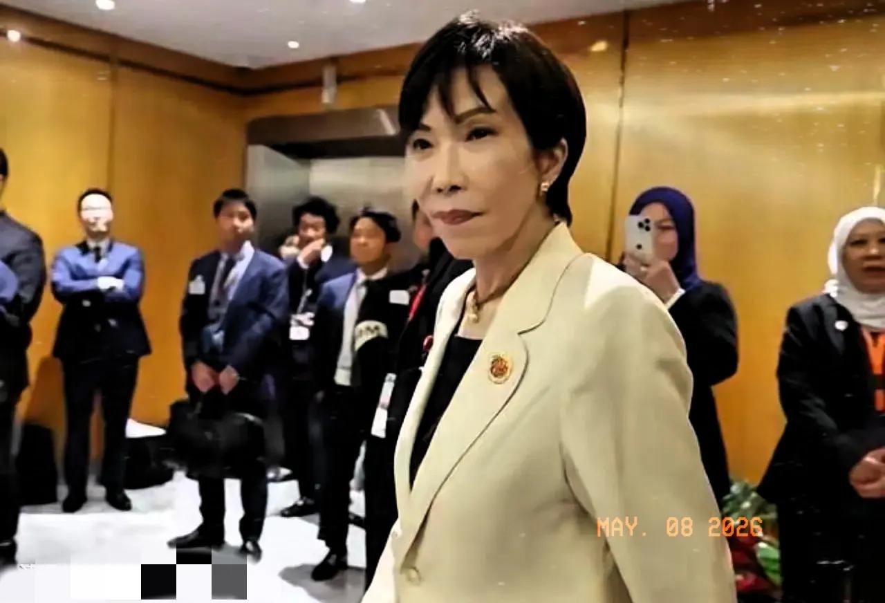 果不其然，早就被我料中了！
以往日本压根不在意中方制裁，不在乎经济走低、航班停运