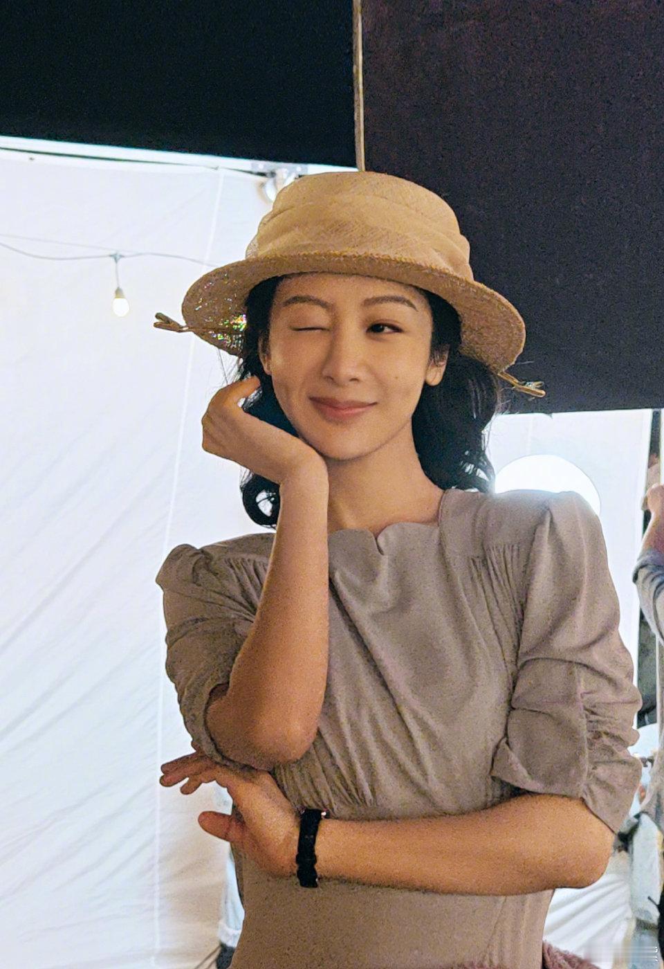 可爱捏  （图一视频截图） 