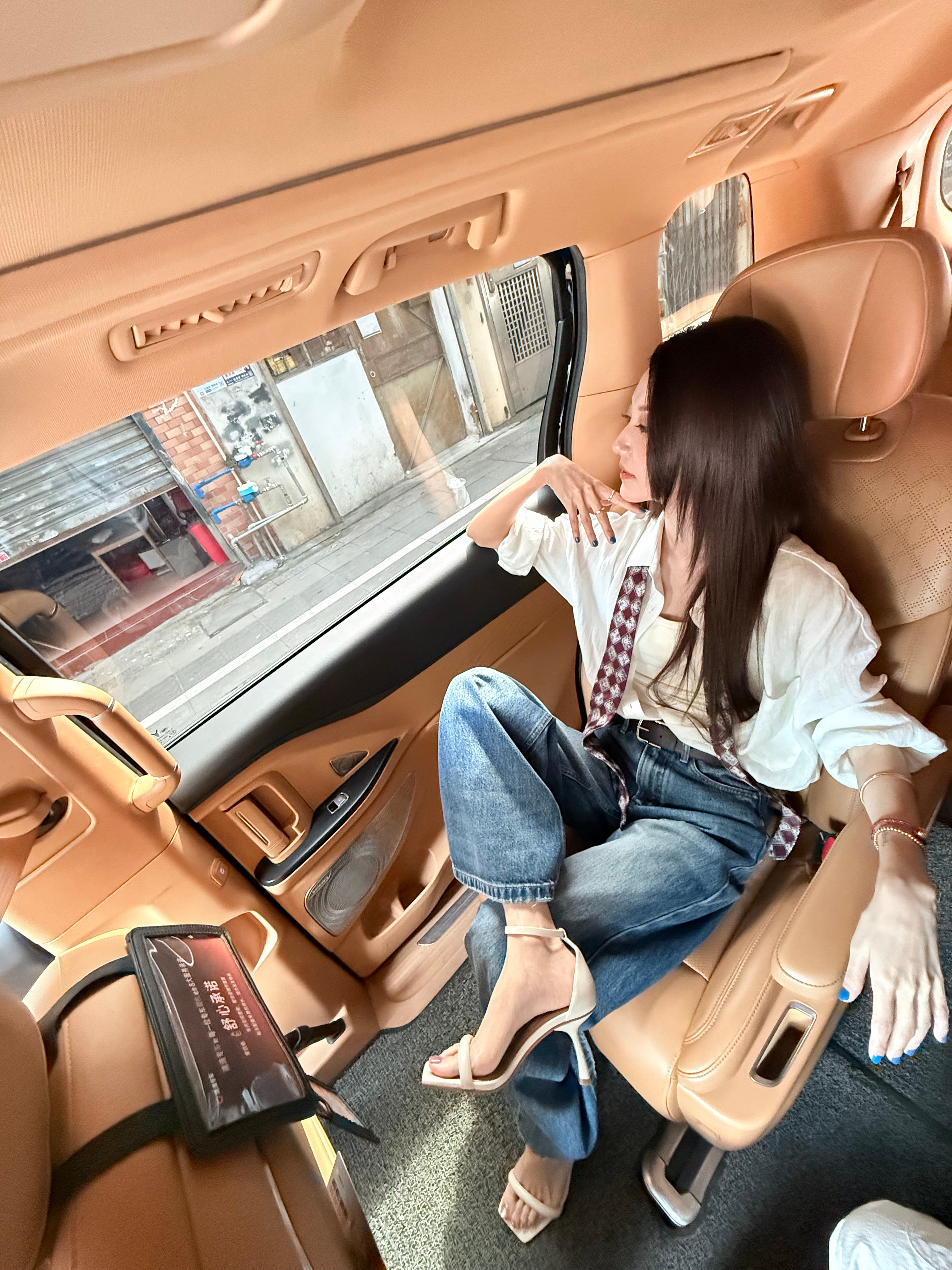 张鑫上班live照 ​​​