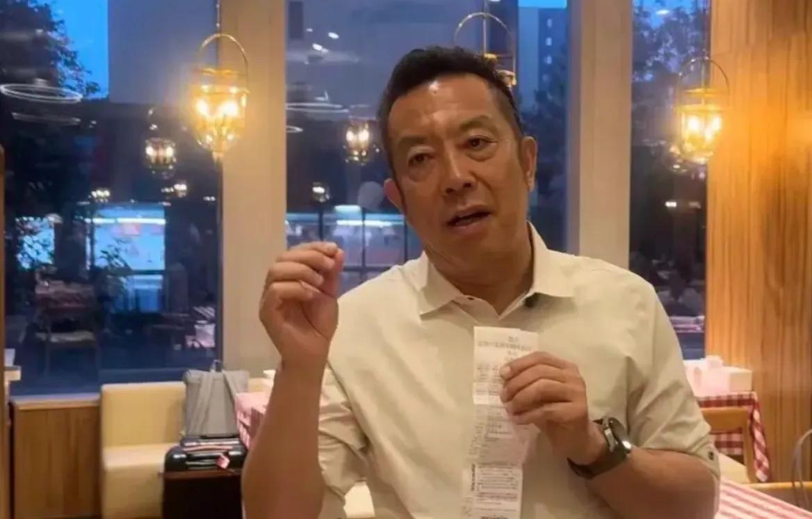 胖东来挺西贝但仍关店102家，怪罗永浩吗？

我看到近日网传西贝在会议中称将一次