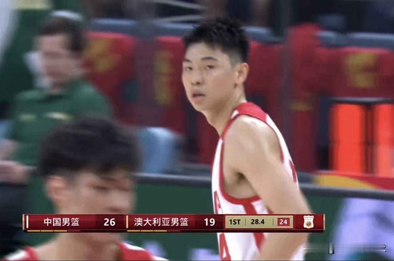 那些天天说人家“崔牛逼”，打脸了吧，面对澳大利亚五名顶级NCAA球员崔永熙表现劲