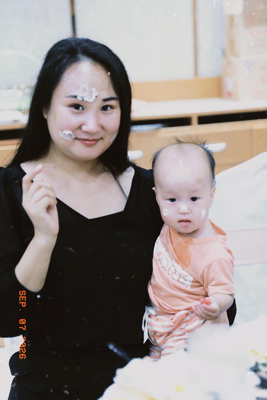 双辰相逢，岁月同欢——记母女奇妙重合的生日
 
2026年9月7日白露，是普通日