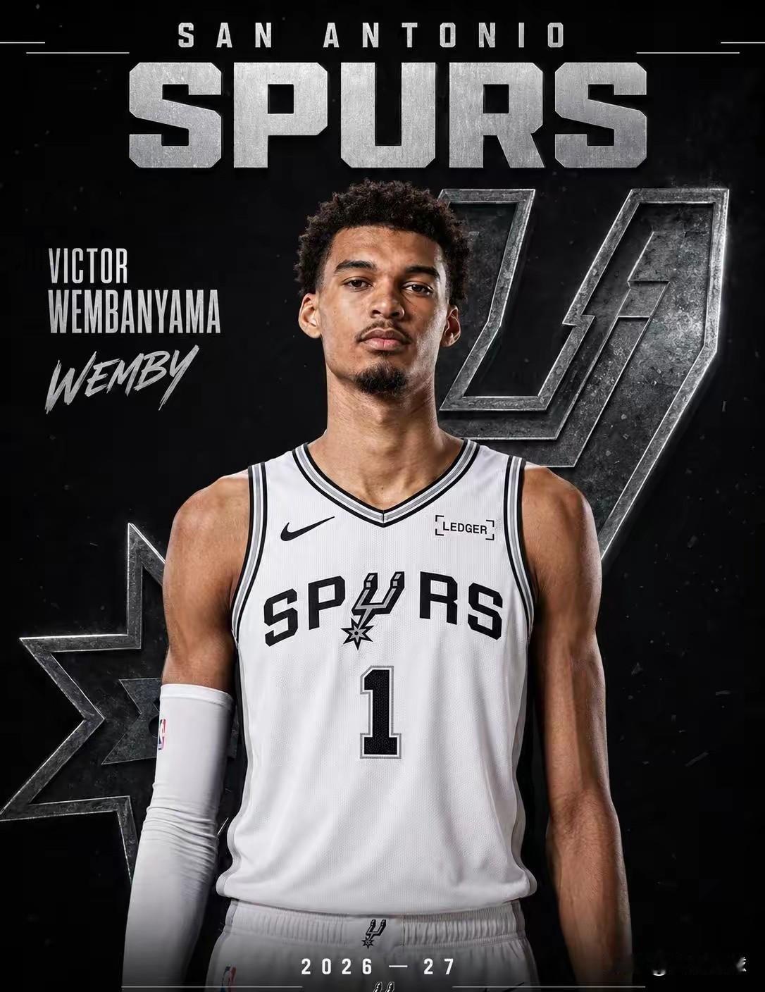 我觉得NBA新世纪最强阵容五人分别是:
1、维克托·文班亚马
2、勒布朗·詹姆斯