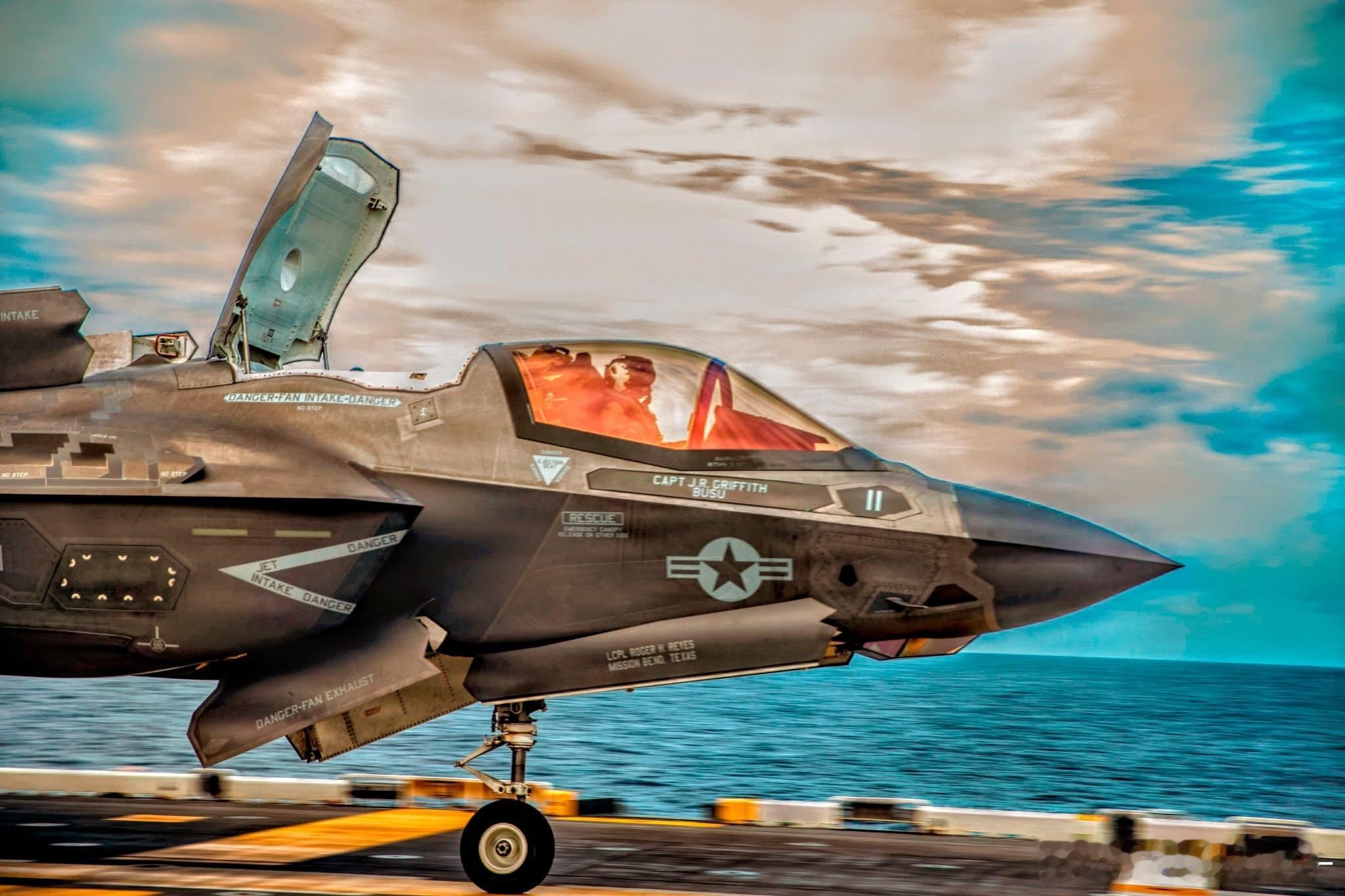 拳师号和的黎波里号闪电航母上的肥电B外军影像中外舰闻兵器影像