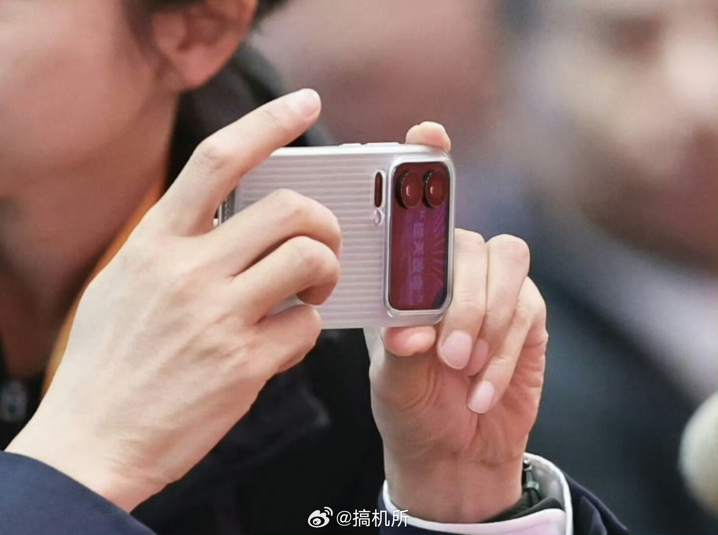 雷军壁纸 逆天改命雷总名言“50岁正是打拼的年纪”