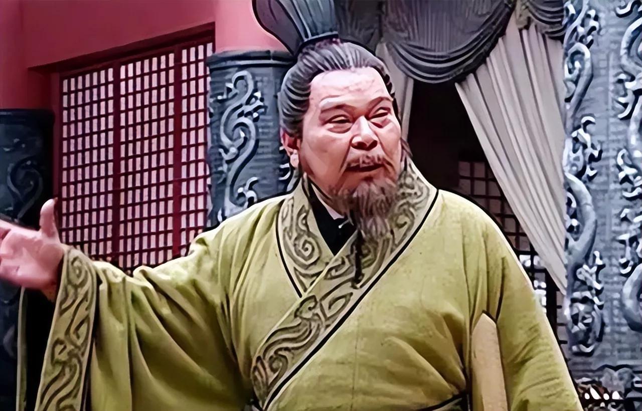 晁错是七国之乱的牺牲品，景帝是获利者

七国之乱三个月被平定，这场地方诸侯和中央
