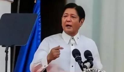 自从中国停止进口菲律宾香蕉，菲律宾香蕉协会的负责人愤怒地表示，中国断了30万蕉农