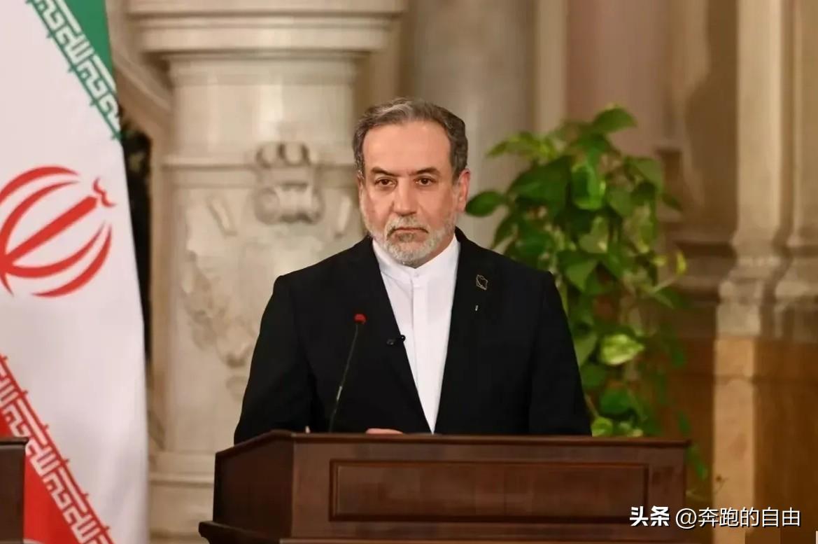 伊朗传来新消息！
伊朗驻世界各国大使联合声明：
2026年3月7日，伊朗驻世界各