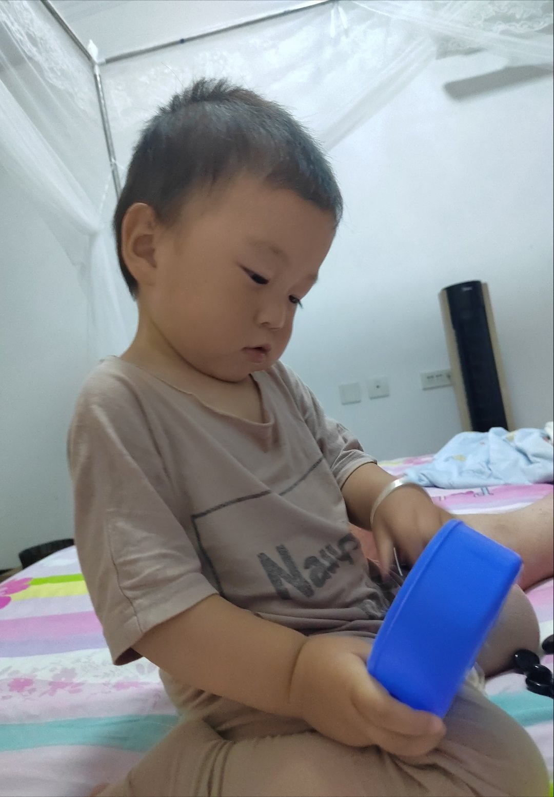 快十一点了还在熬夜陪娃中每天摸鱼打卡