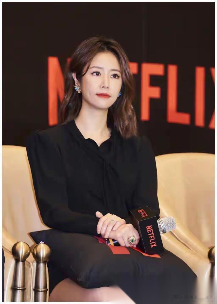 都别吹林心如是“金牌制作人”了。你以为她部部爆款，掌控全局？扒开一看，人家在内地
