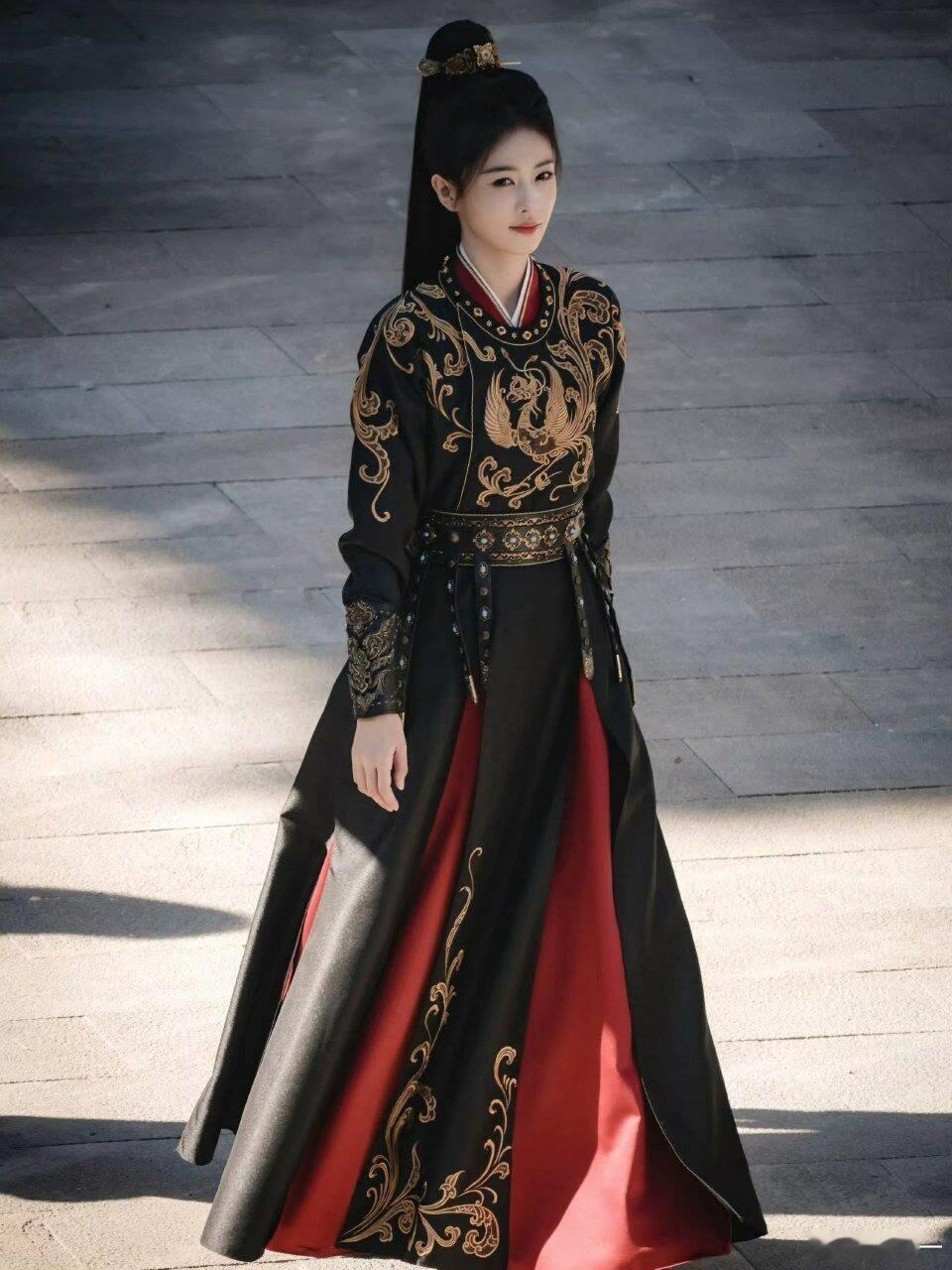 唐宫奇案怎么还不定档 被物料勾心挠肝这么久，终于等来定档！2 月 5 日锁死👖