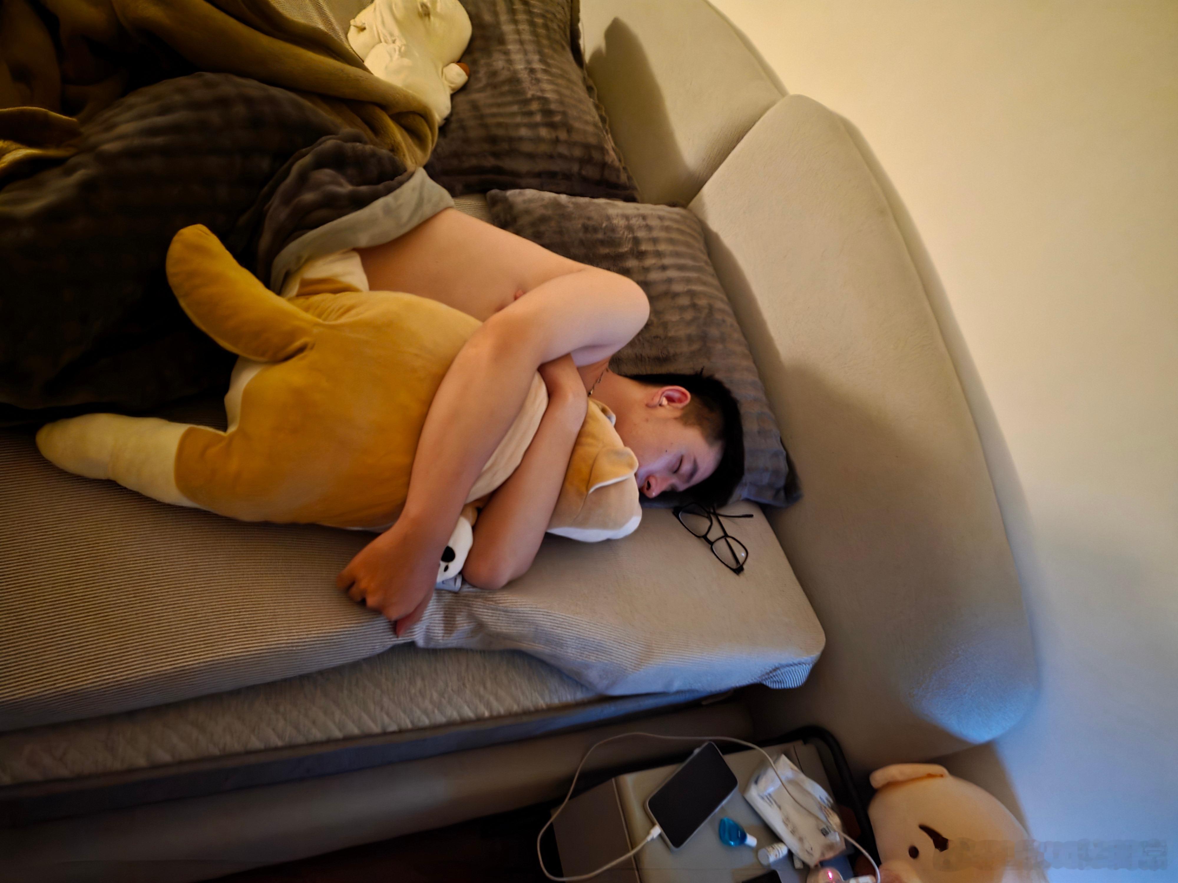 我的阿贝贝和他的阿贝贝 