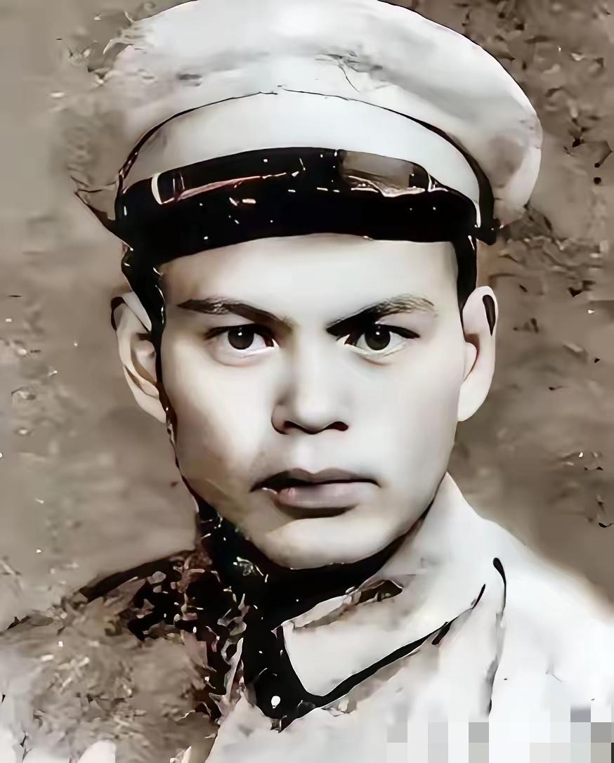 1950年新疆，108位解放军被上千叛匪困在孤城40天，弹尽粮绝之时，匪首送来一