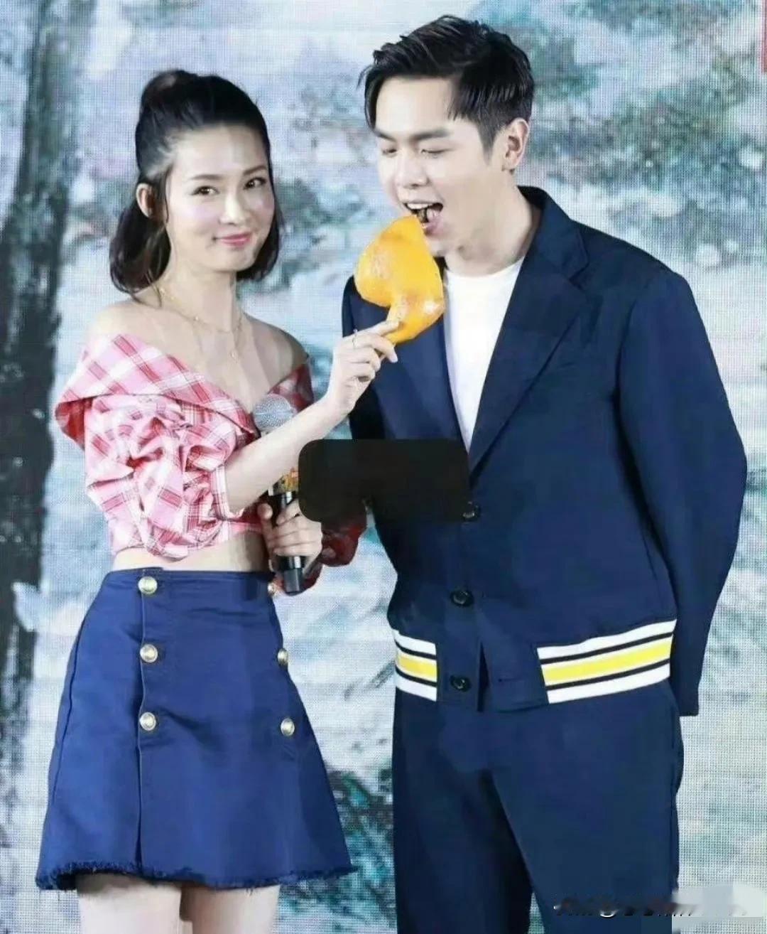 以前看李沁，哇，真的超级大美女，漂亮得不得了。但现在看来，似乎有些变化了，对比以