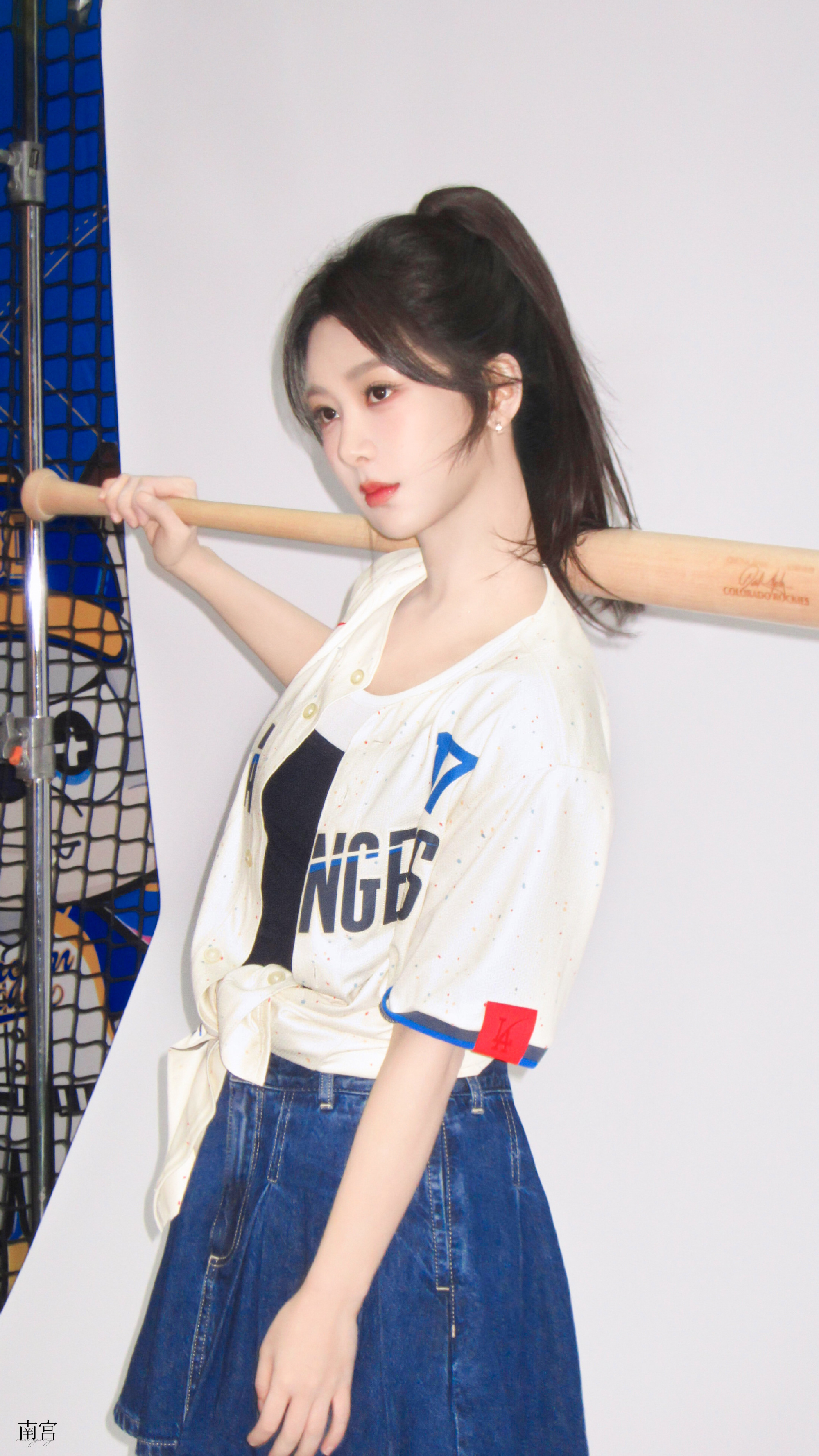 杨紫 yz杨紫董竹君yz杨紫玉兰花开君再来＂少年存在春风里，而我陷入梦境沉眠 期