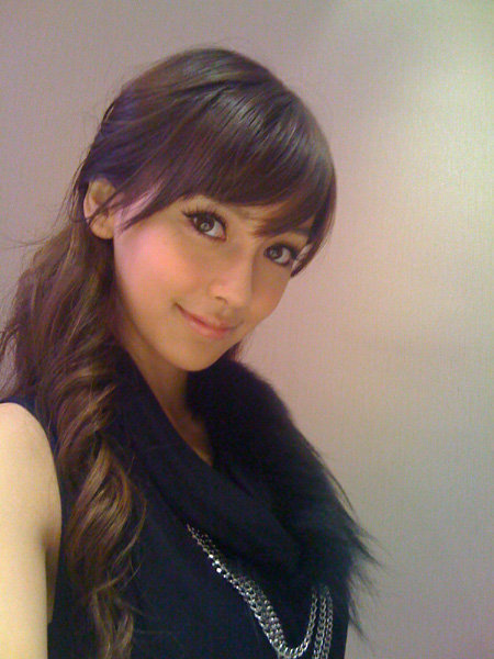 Angelababy13岁旧照 Angelababy13岁时在学校就很有名了我姐