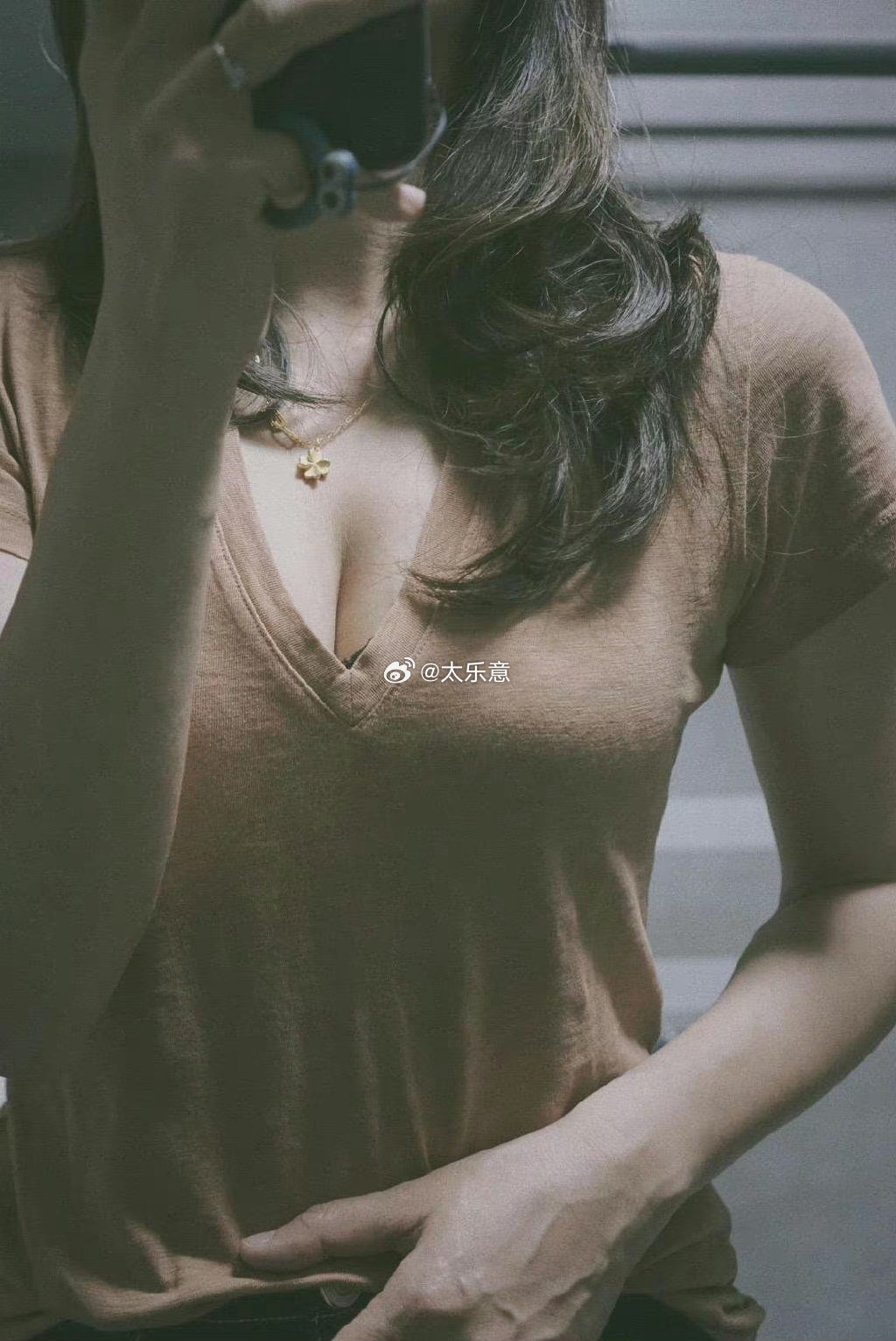 学会爱自己，是好运的开始。 ​​​