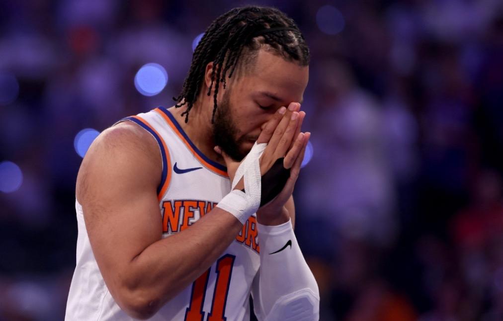 伤病退散！三名大将今天伤退～

作为竞技项目，伤病本身就是比赛的一部分。在今天比