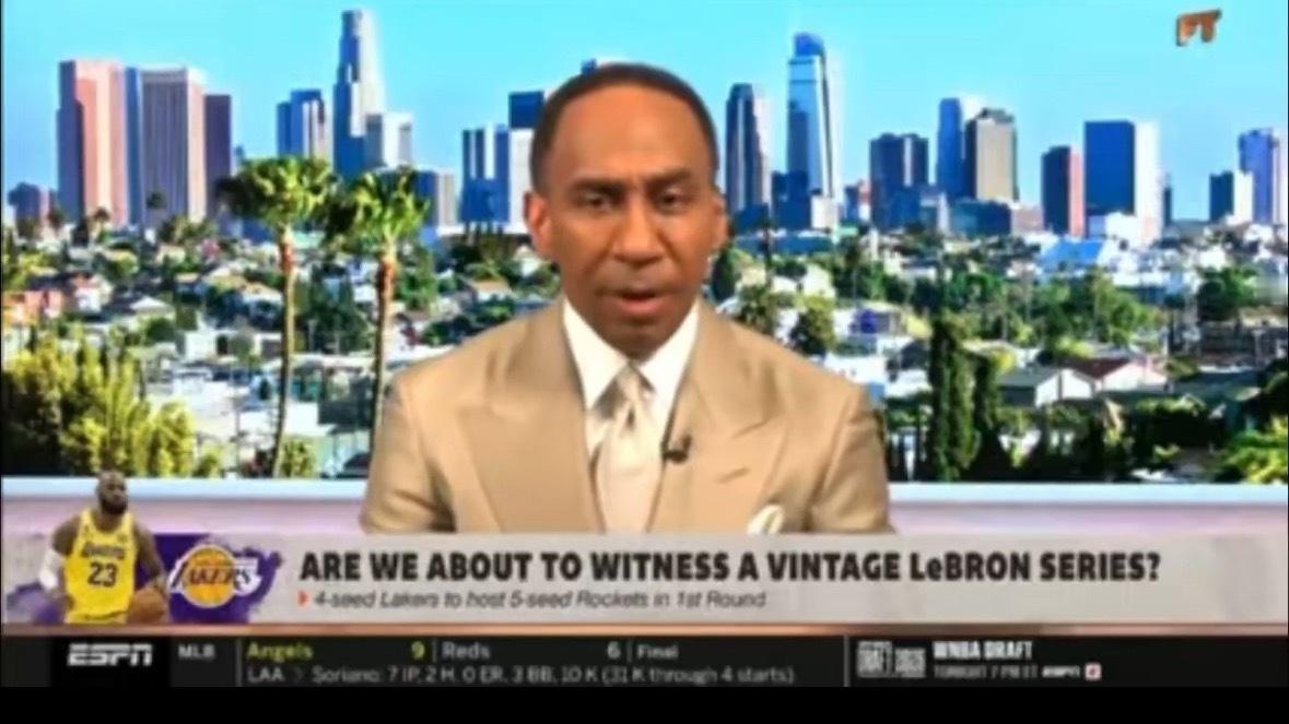 A史密斯说湖人没有东契奇和李弗斯詹姆斯很可能撑不过5场会被KD和火箭直接横扫 