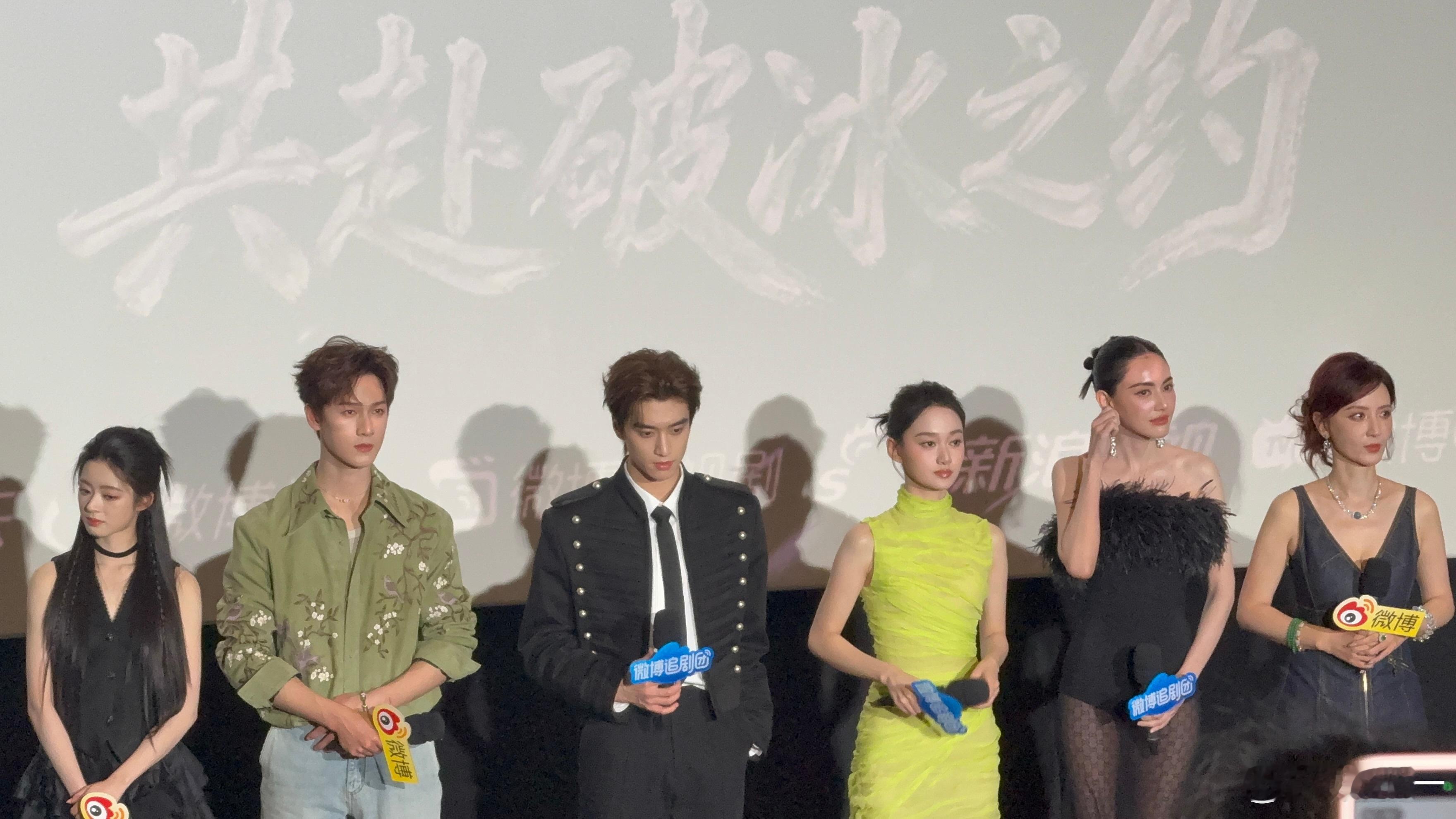 张萌爆料李昀锐张康乐穿老头衫 张萌这波操作真的太6了，直接击中我的好球区！李昀锐