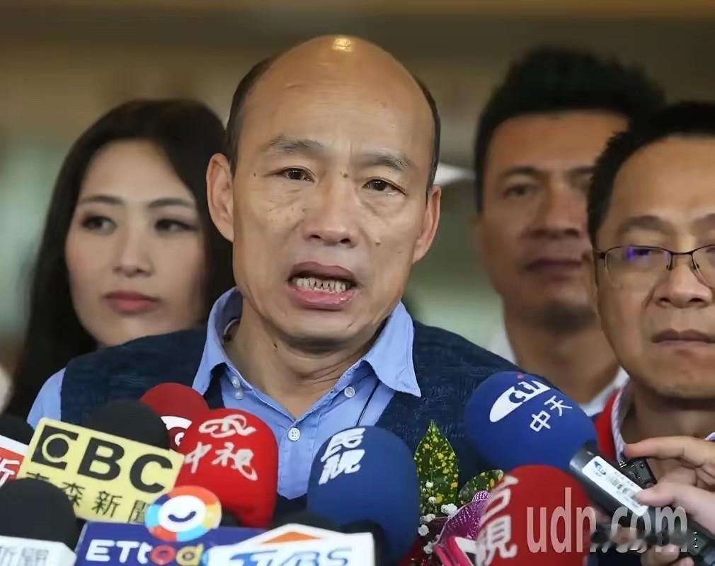韩国瑜算是个明白人！刚刚刷到视频，韩国瑜疾呼，我们人口密度这么高，能打得起仗吗？