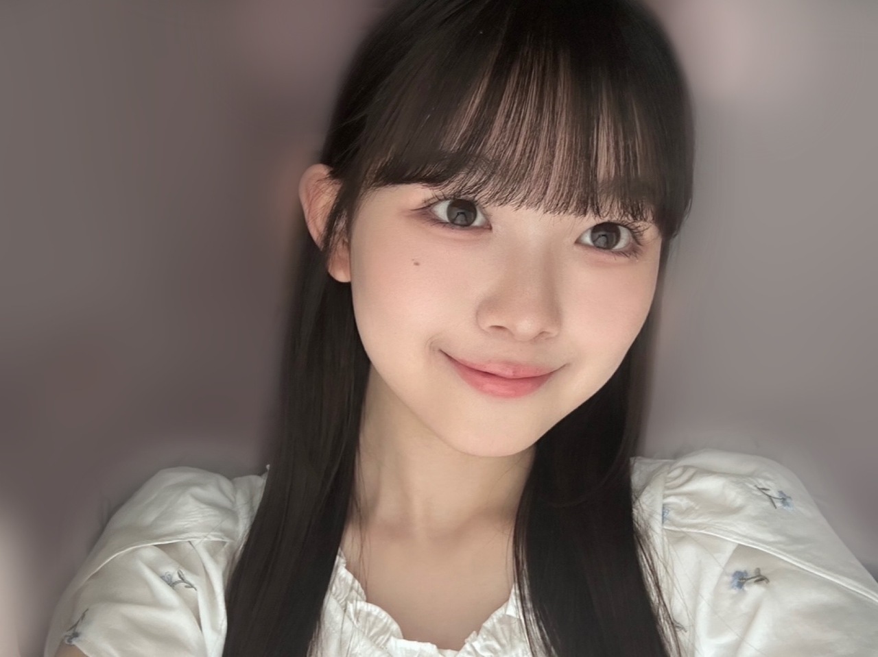 山川宇衣「メイク中には増本さんとお話ししました！！✨お弁当をもりもり食べたそうで