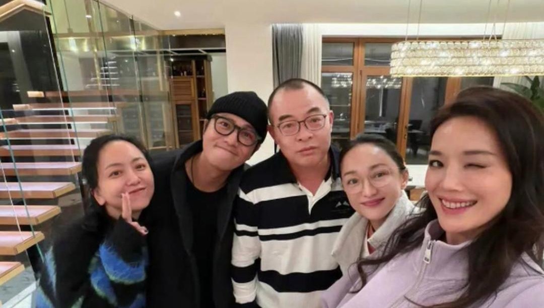 舒淇豪宅搞派对：陈坤大变样认不出，郑伊健胖不少，周迅婴儿肌超绝 