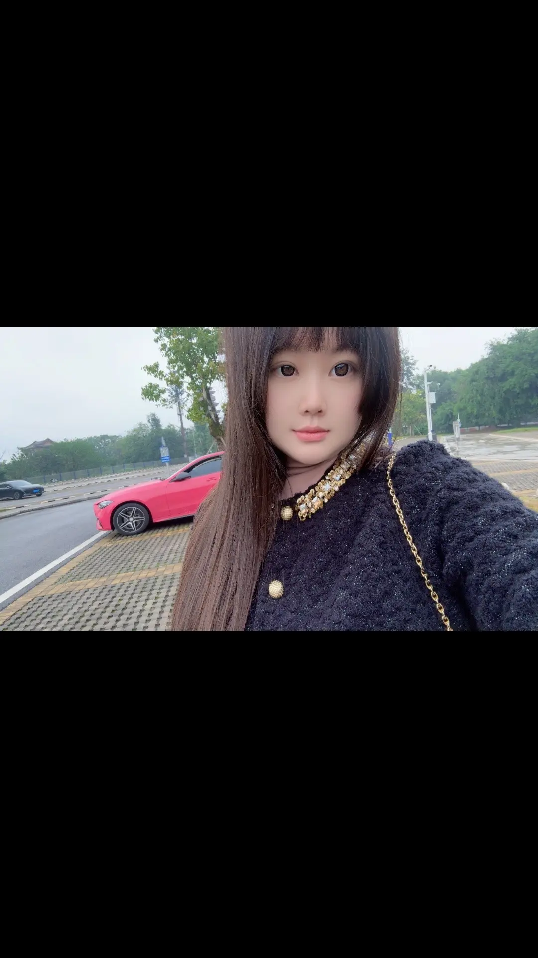 是啊，怀揣着梦想一步一步走过来的 想压垮我的一切都坚持靠自己的意志力去...