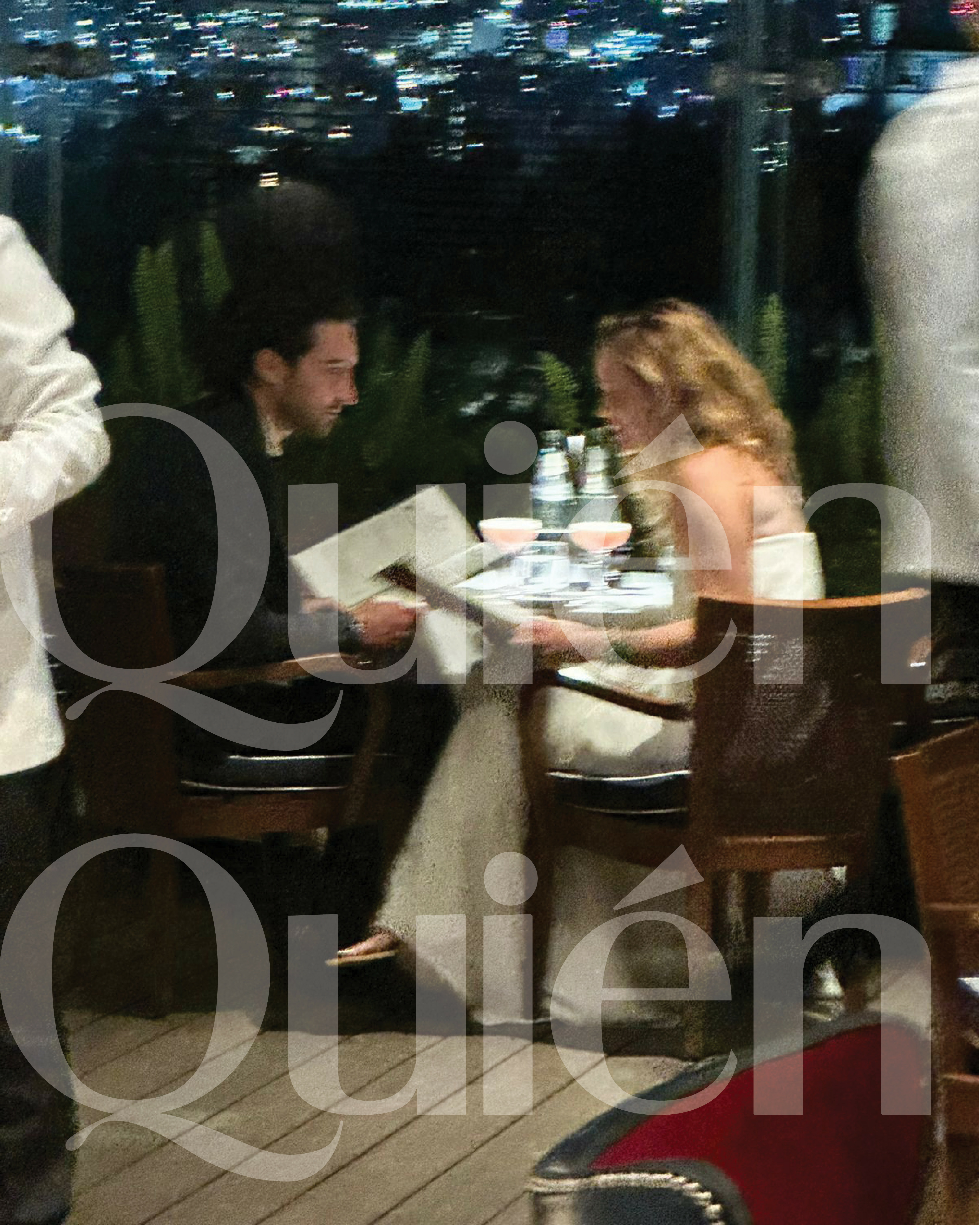 Wow~~艾玛沃特森新恋情来啦！艾玛沃特森被拍到和墨西哥商业精英冈萨洛·赫维亚·