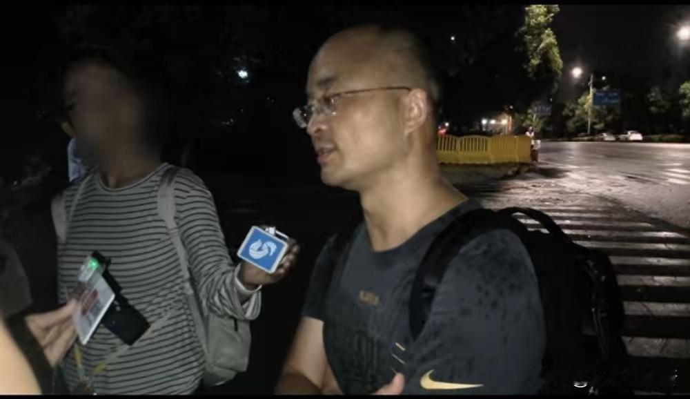 本硕博全撤！北京户口注销，国企工作丢了，哥哥：被弟弟毁了一生
湖南两兄弟因为一套