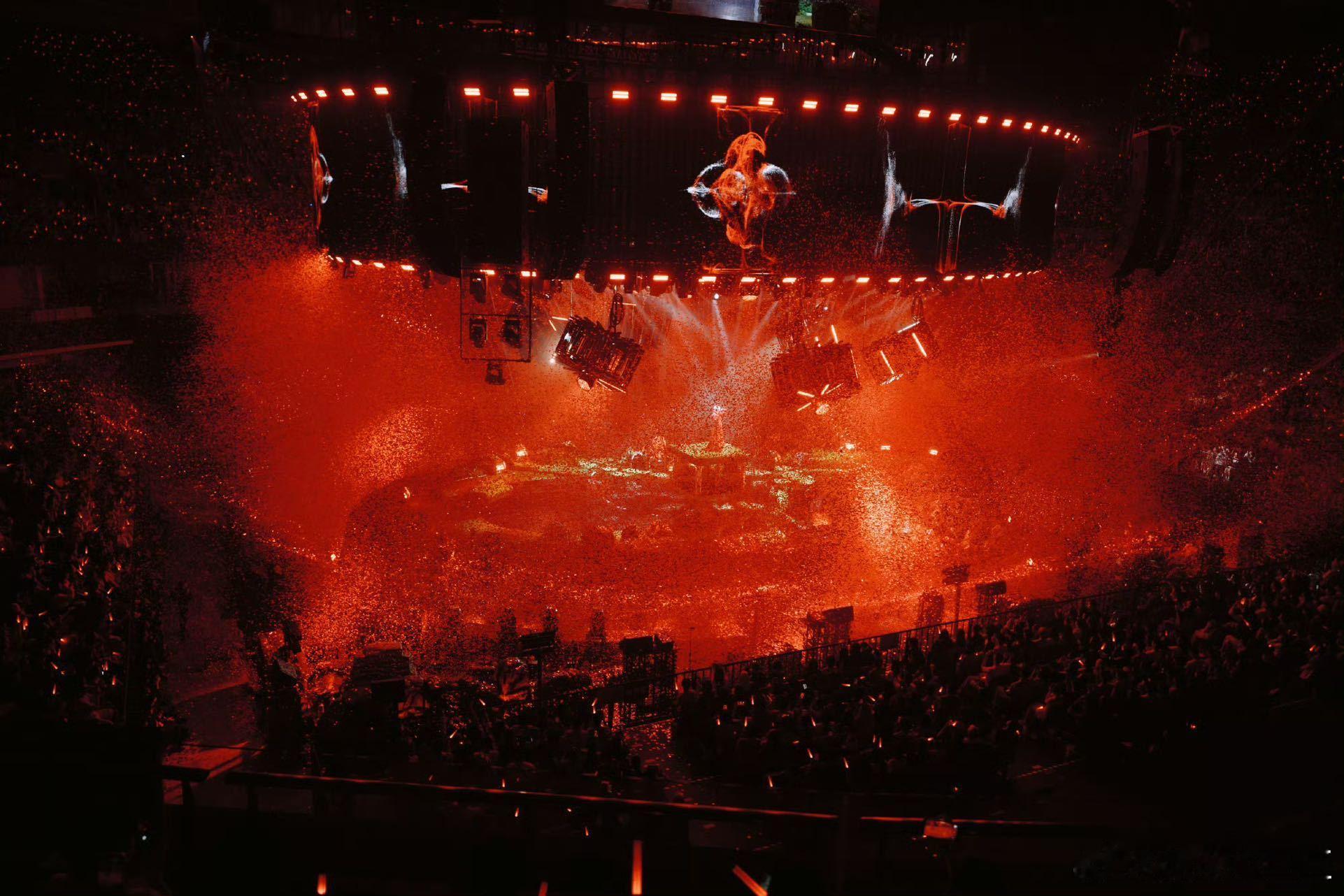 单依纯还有什么更好的bridge单依纯二巡郑州演唱会 终于在郑州现场听到单依纯的