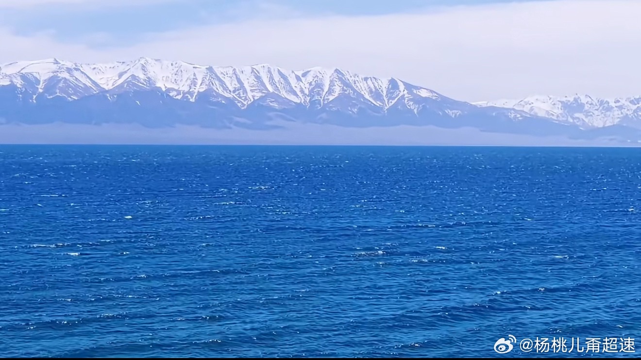 赛里木湖按人收费改为按车收费赛里木湖都改了 原来75/人 按人头收费，现在按车收