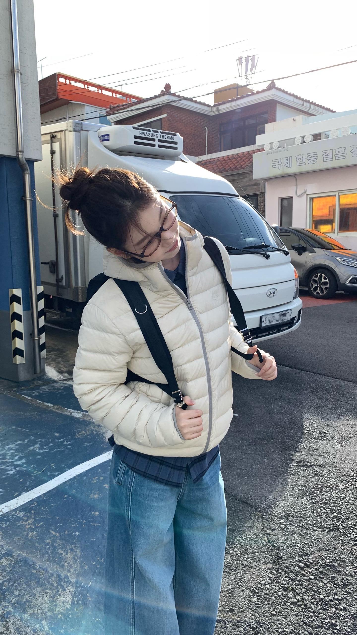 韩女的冬天。