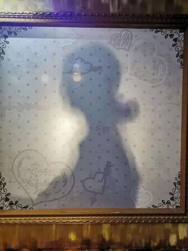 我会对自己说：“别太累啦，先把自己照顾好。”生活里，我们总忙着为他人付出，为了工