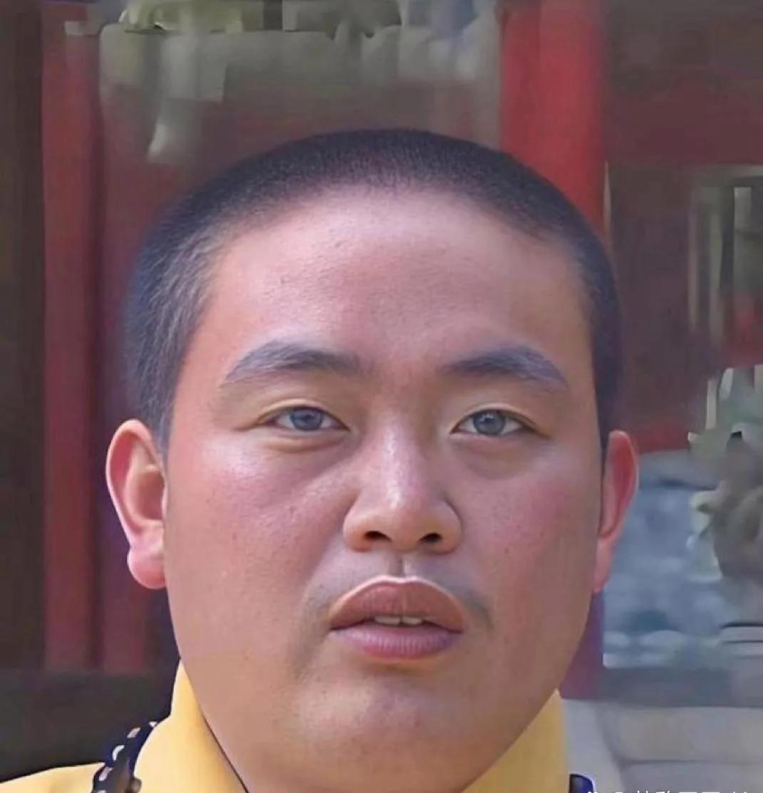 释永信最大的问题，不是那贪污的1.31亿的巨款。

相比贪污的钱财，真正让人感到