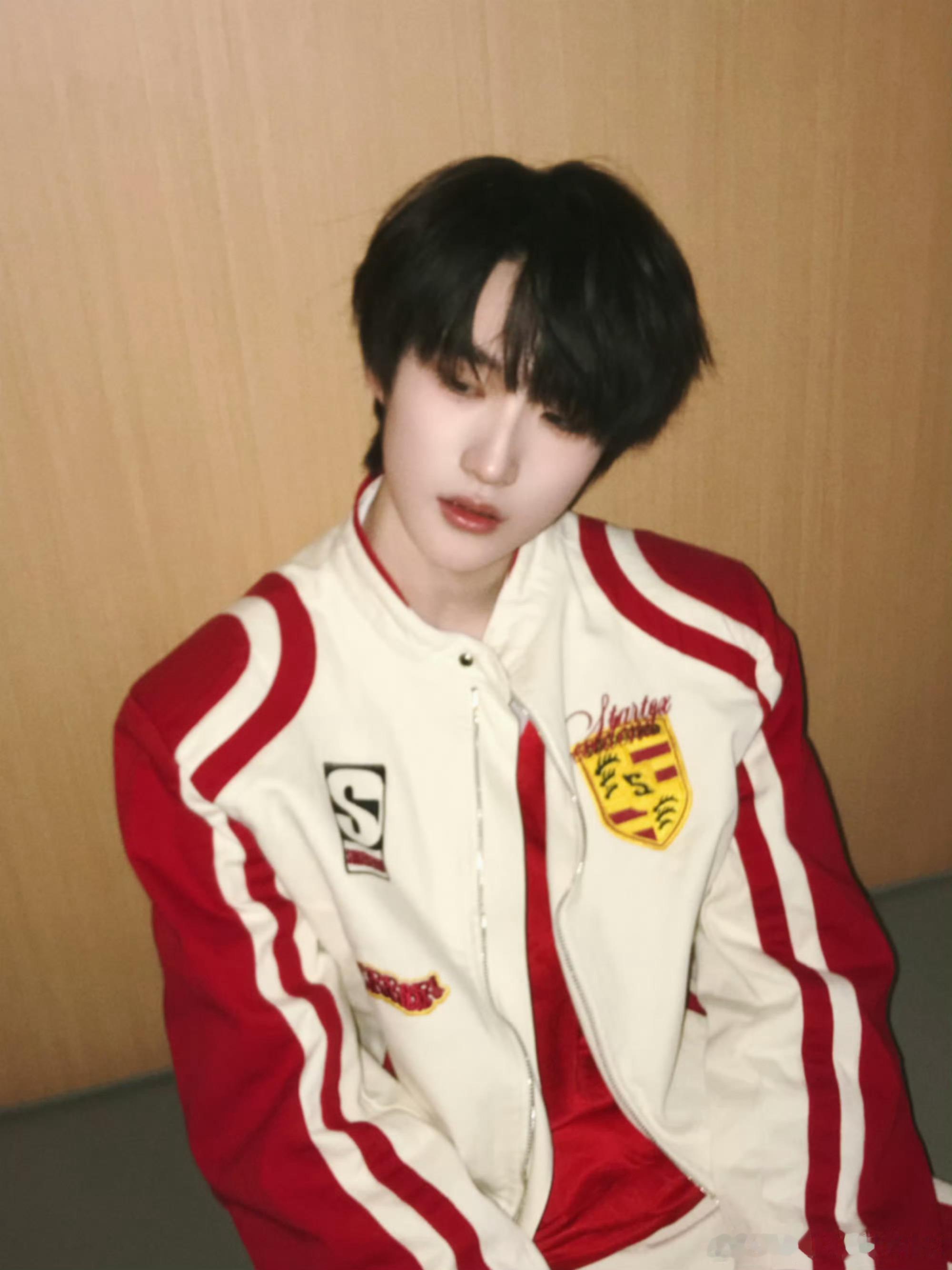 黄朔东方风云榜新势力之夜黄朔正式官宣加盟东方风云榜新势力之夜！从初心淬炼到蓄力绽