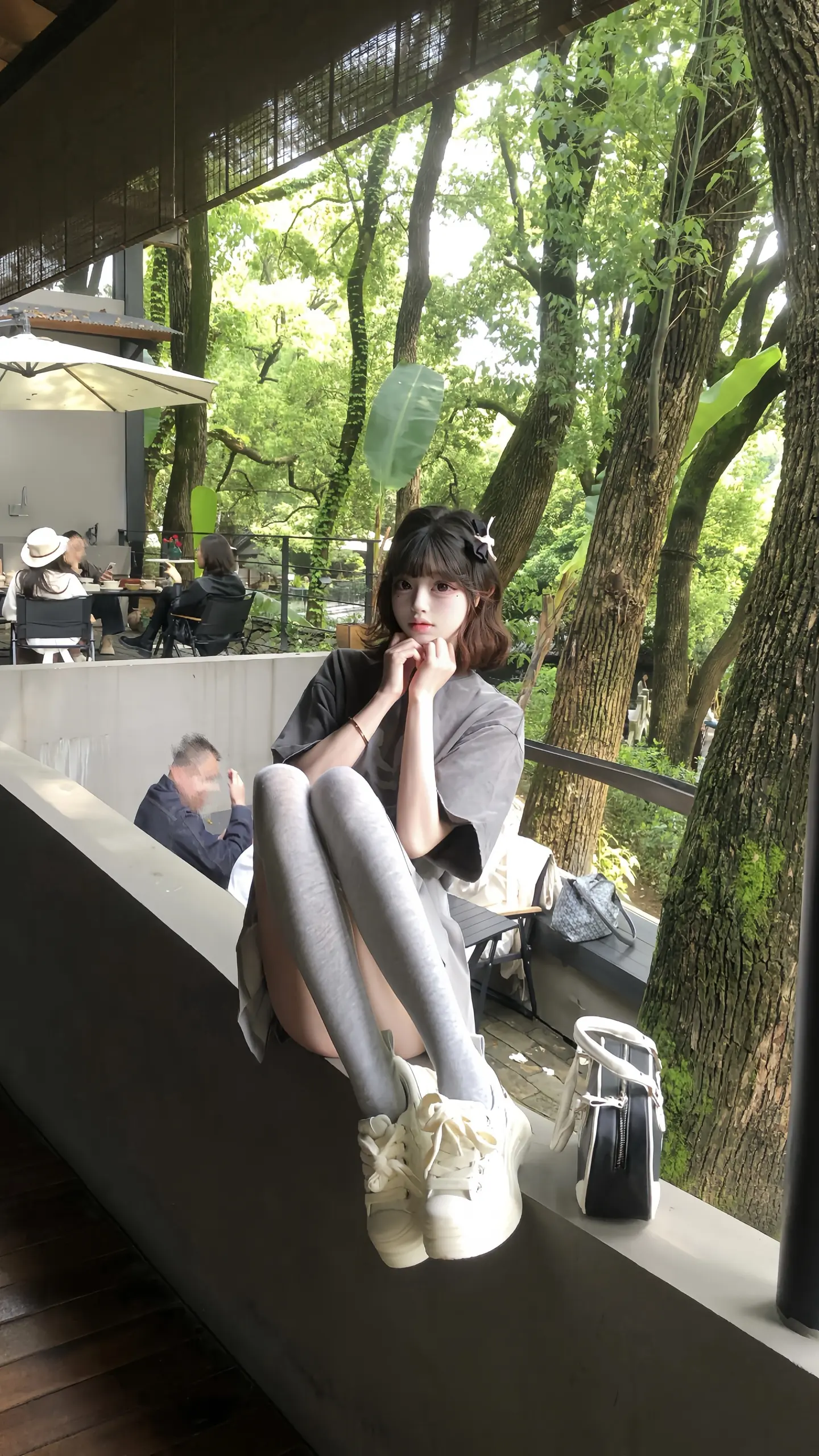 如果有一天有人能懂我的破碎。