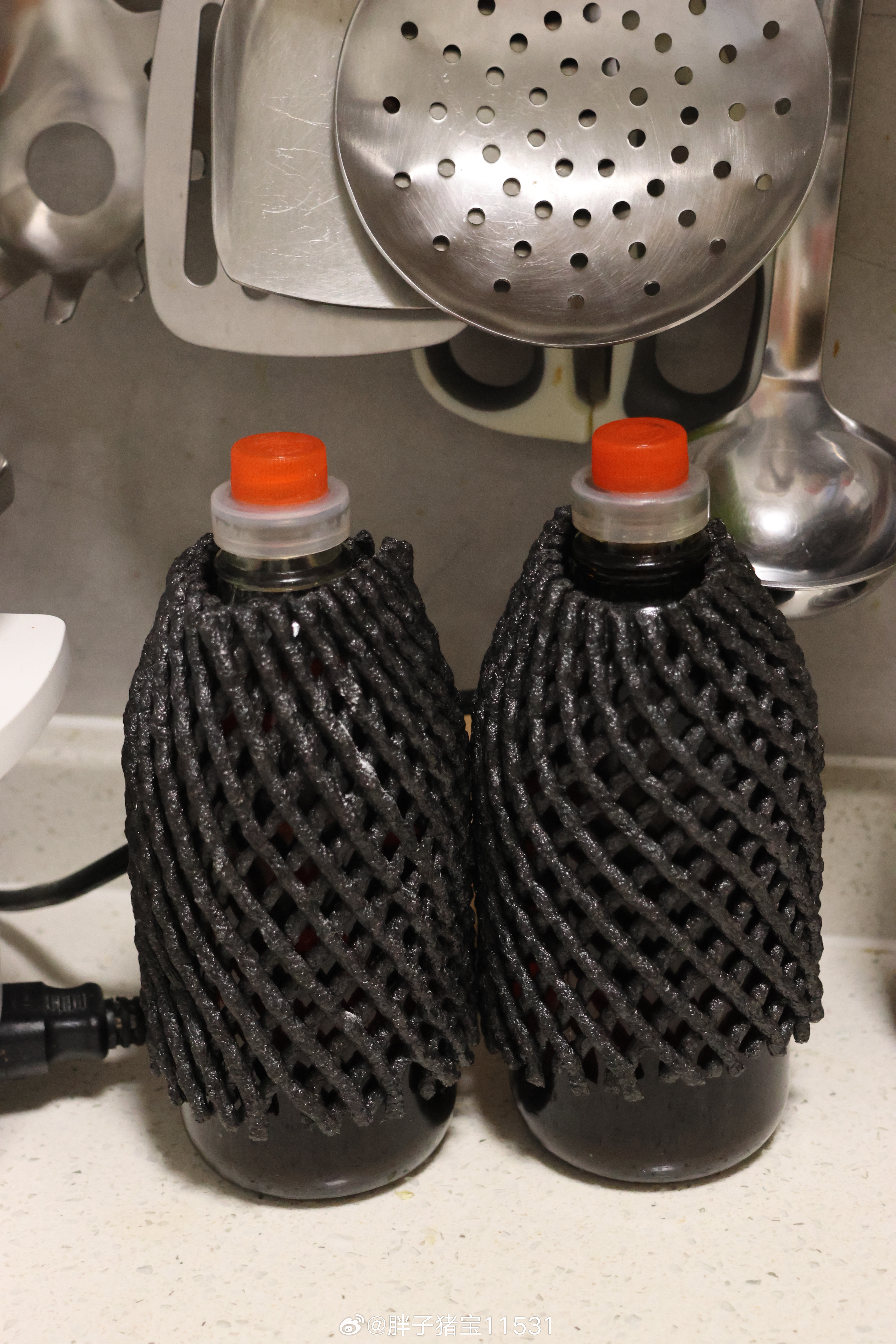 一日三餐卤了酱牛肉包了馄饨这样工作日吃饭就会省事很多 同事送的香油今年又不用买香