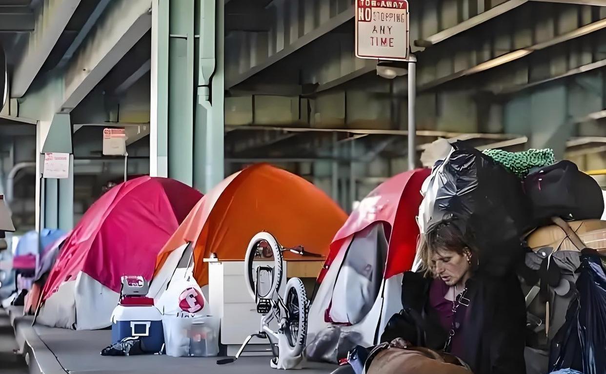 MRI花了25000美元，最后只付500，没人告诉你这其实是常态。
美国医院账单