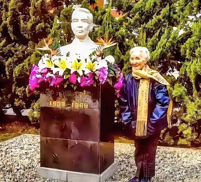 2016年，98岁高龄的李佩先生来到中国科学技术大学，“看望”丈夫郭永怀，并在丈