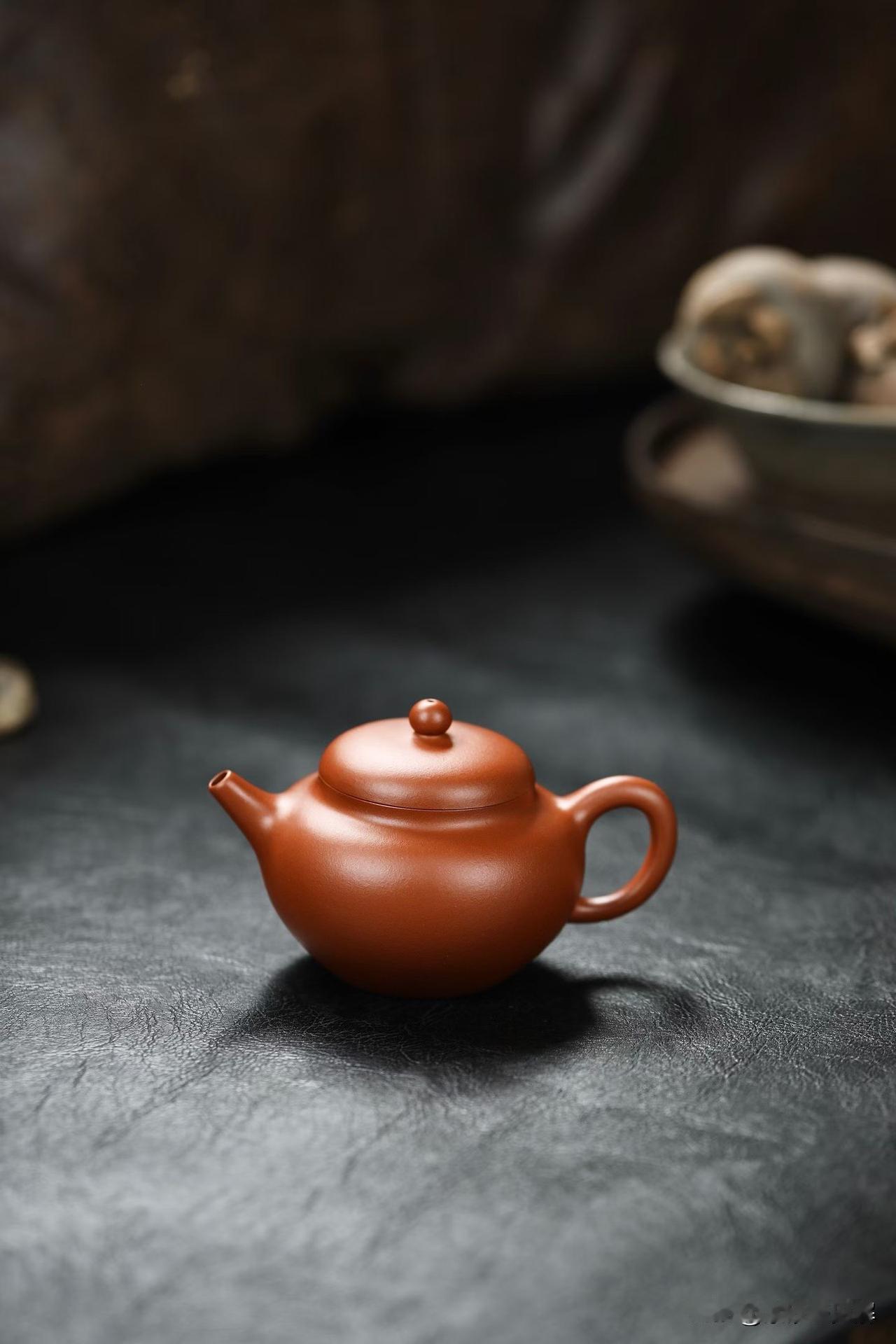 紫砂壶的“目数”到底是个啥？
你是不是也听过这些说法？
“40目的紫砂泥最好”、